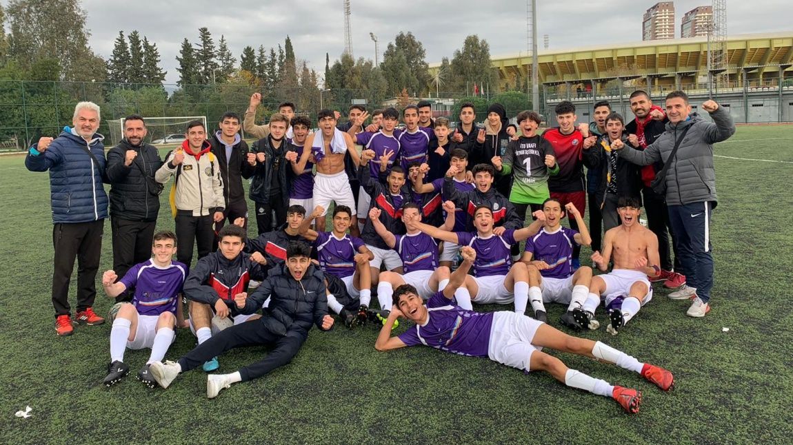 Okul Futbol Takımımız Türkiye Finallerinde